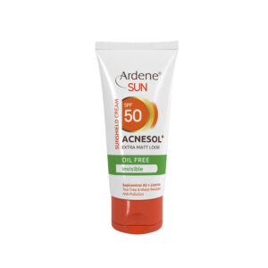 آردن ضد آفتاب پوست چرب SPF50 بی رنگ